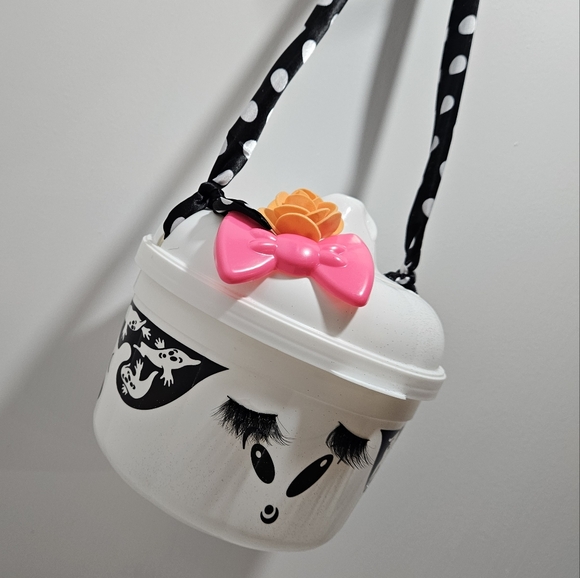 Ghost Boo-jie bucket purse - Picture 2 of 4